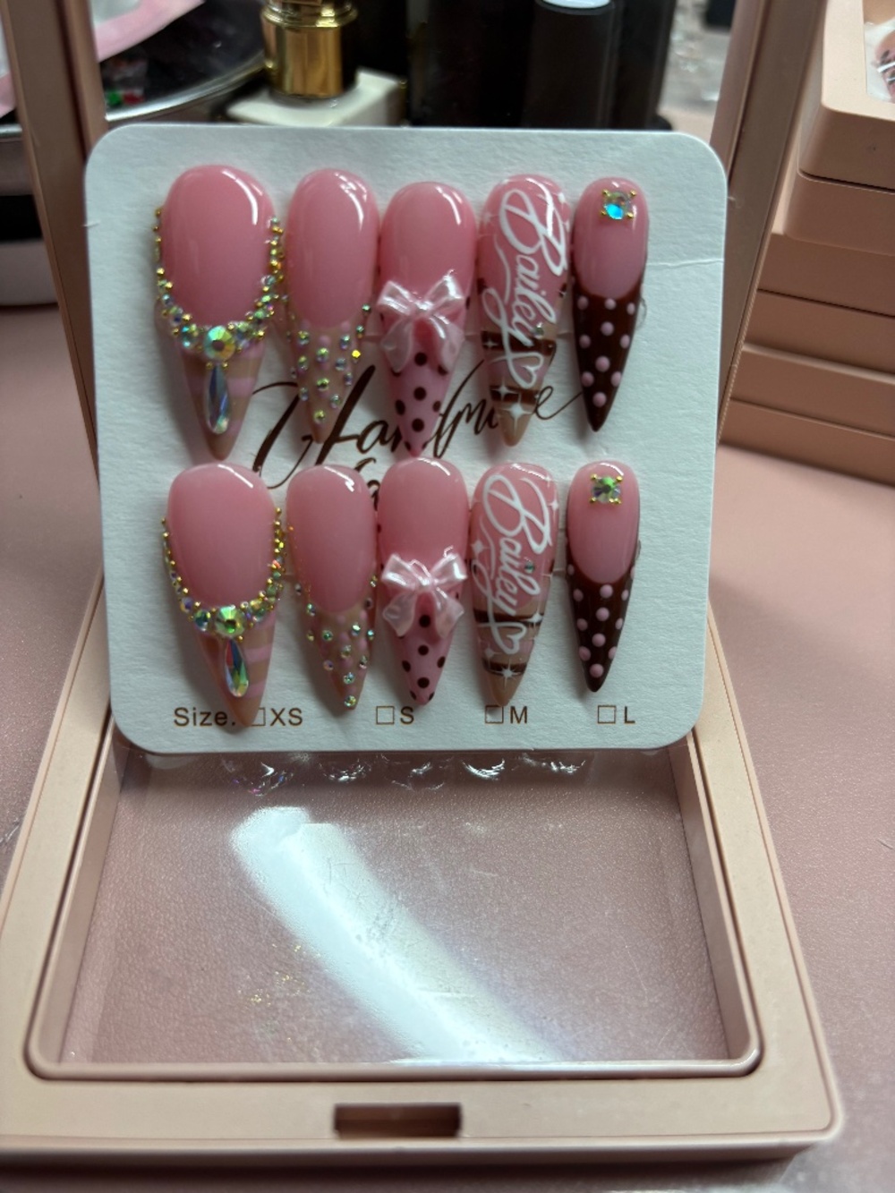 stiletto polkadot